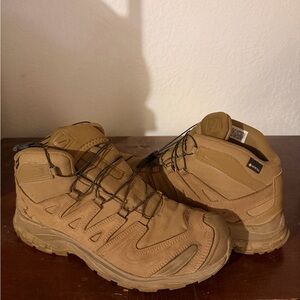 Salomon Brown Men's Hiking Boots